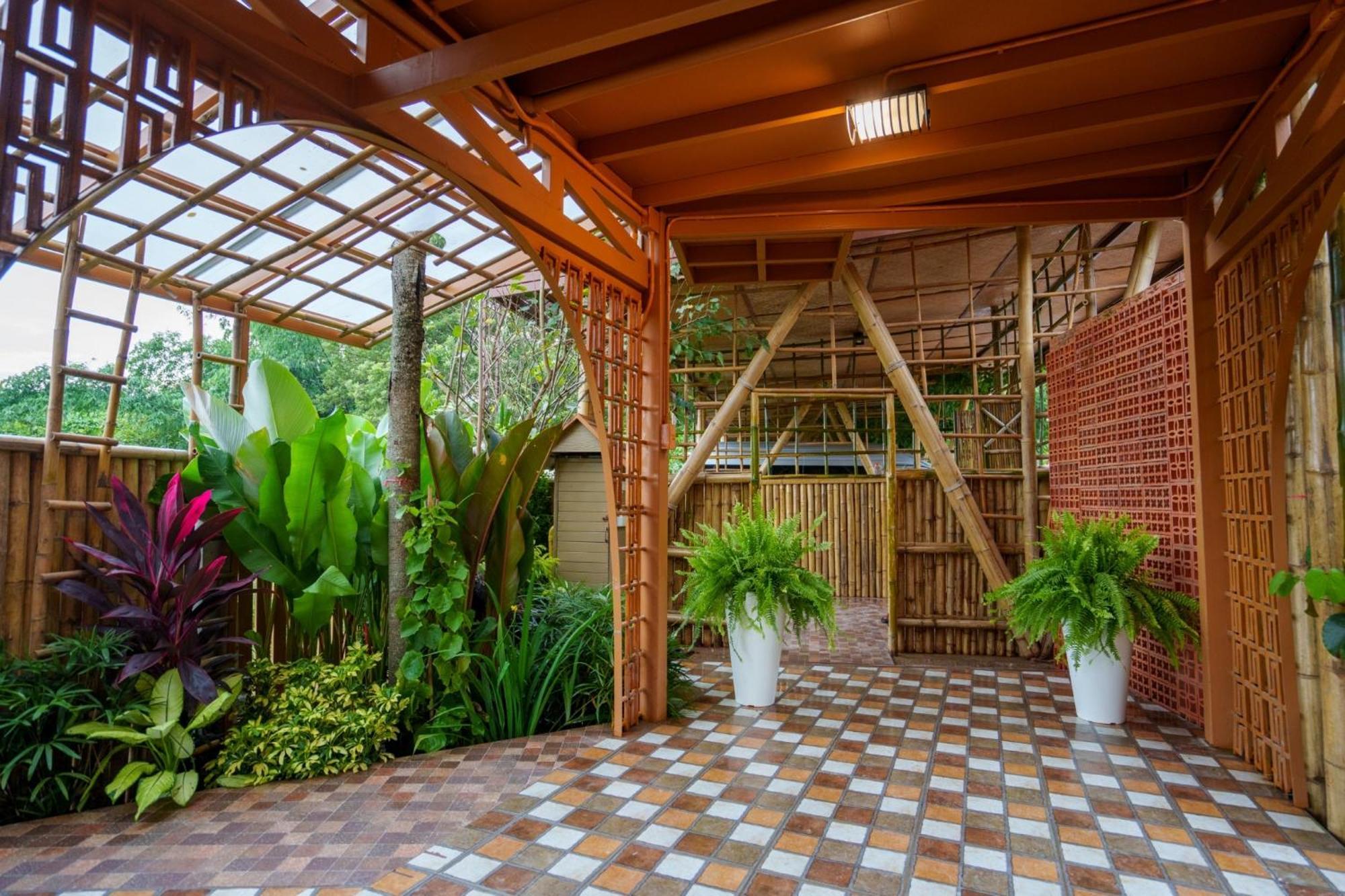 Mana-An Lake Hill Resort มานาอันเลคฮิลล์รีสอร์ต Chiang Mai Exterior photo